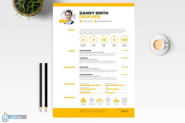 Modern Graphic Designer Resume